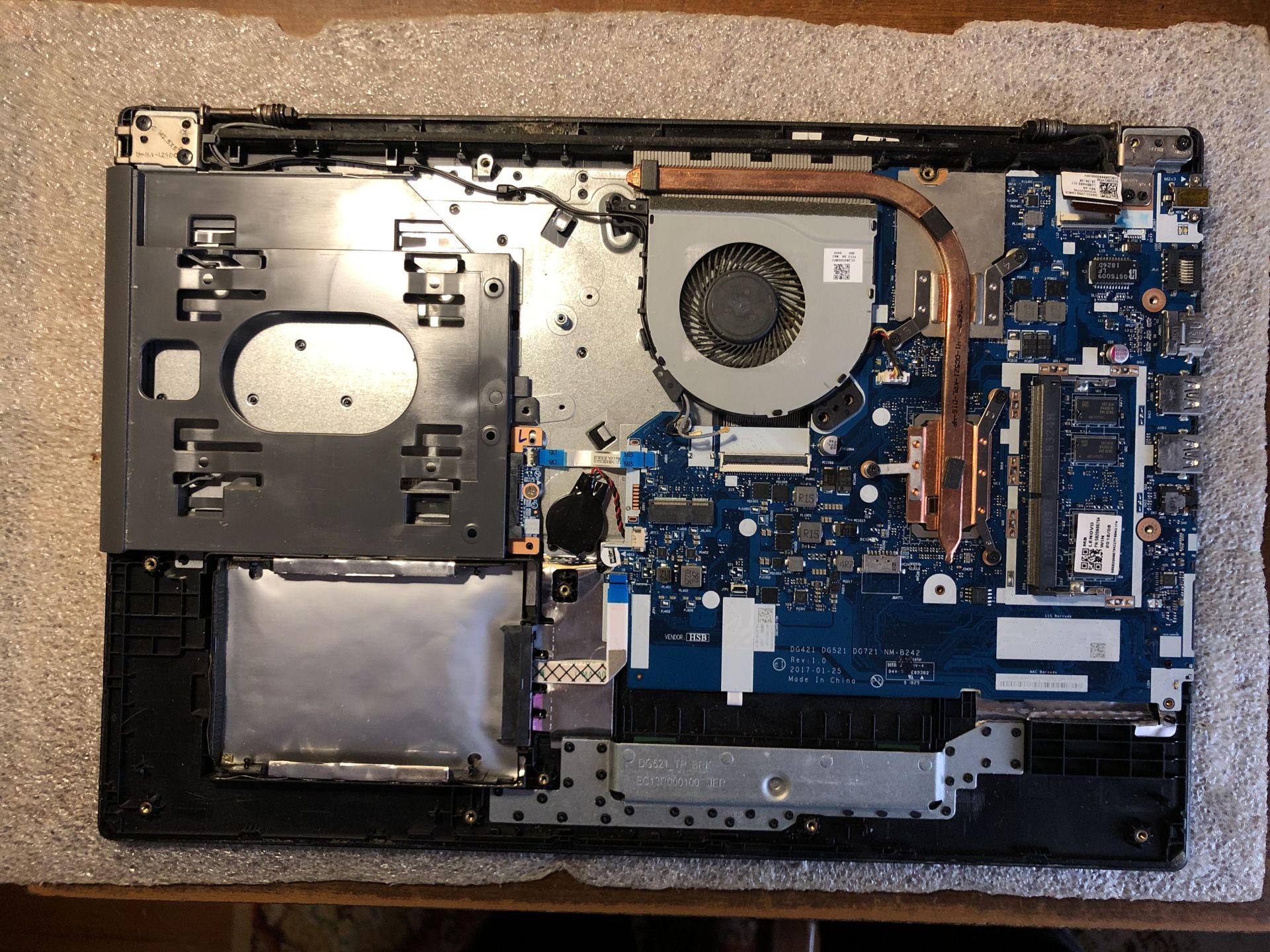 LENOVO Ideapad 320 330 на частини - фото фото фото 1