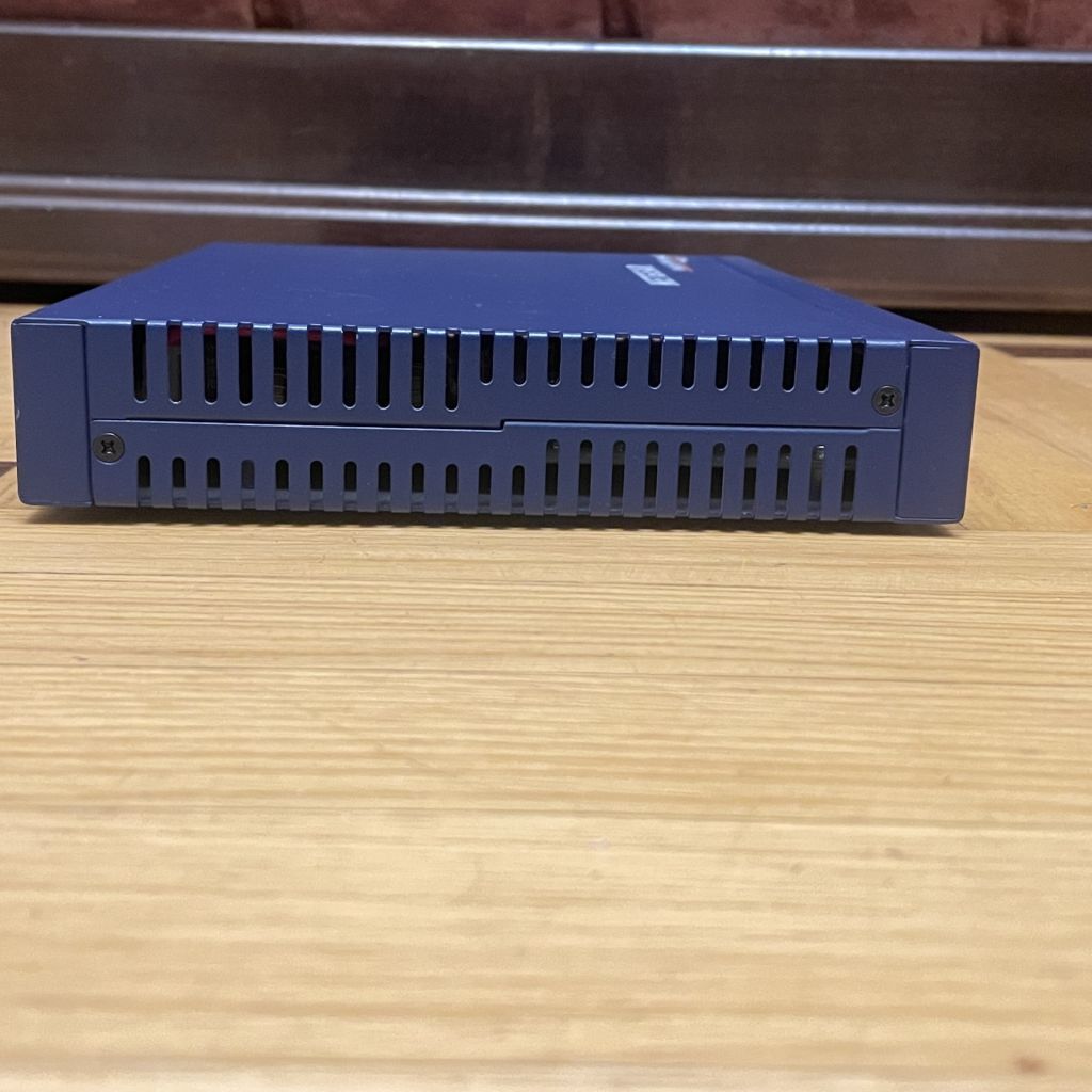 Роутер Комутатор свитч 8 портів Netgear FVS338 - фото фото фото 8