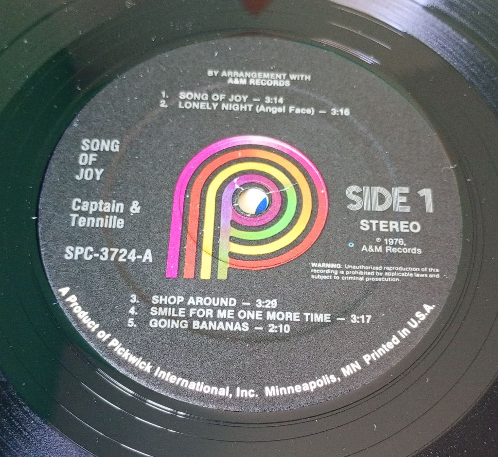 CAPTAIN AND TENNILLE Song Of Joy LP VG++/EX - фото фото фото 2