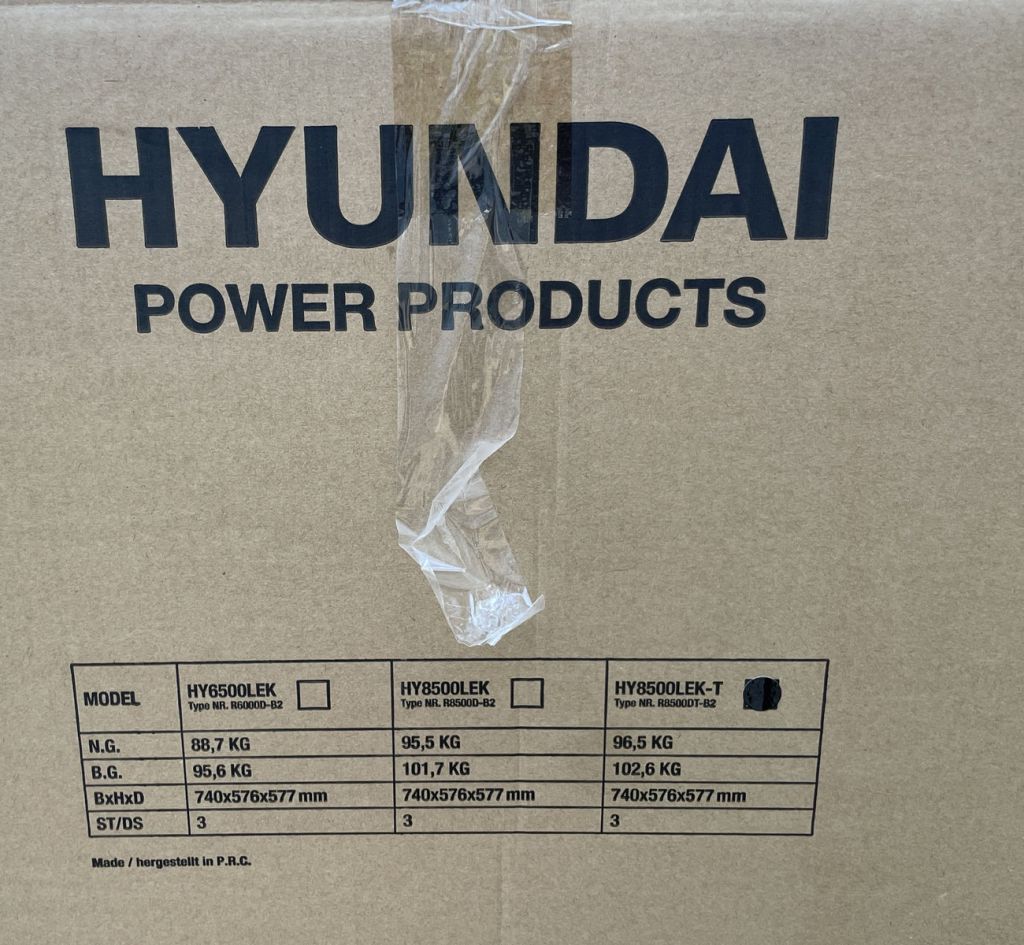Генератор дизельный 8квт Hyundai DHY 8500LEK-T   (220В/380В) - фото фото фото 3