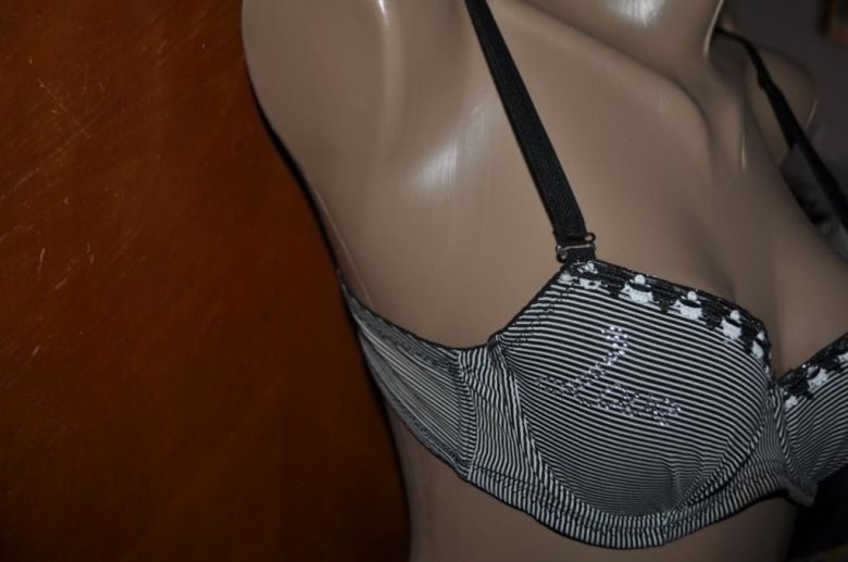 БЮСТГАЛТЕР - фото фото фото 1