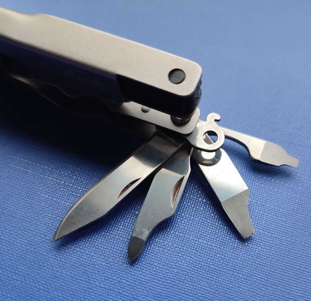 Мультитул Schrade Tough Chip ST2 - фото фото фото 4