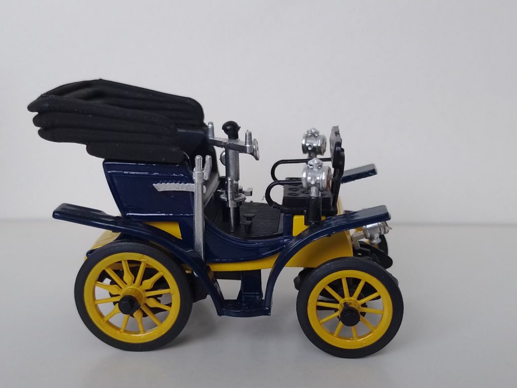 FIAT 3½ HP   (SCOPERTA) 1899. DUGU. 1/43  -3725- - фото фото фото 3