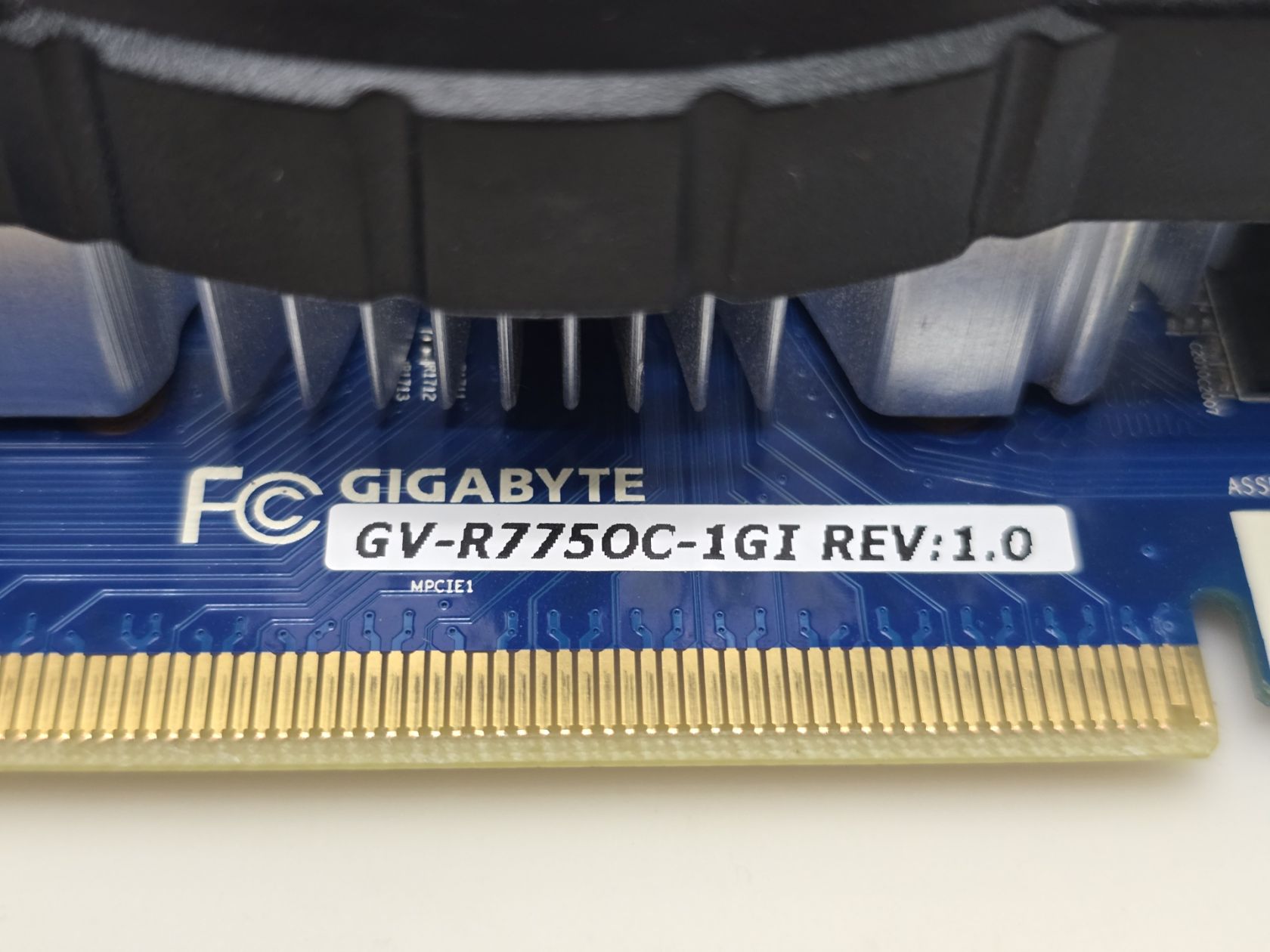 Відеокарта Gigabyte Radeon HD 7750 1GB  (1GB,GDDR5,128 Bit,HDMI,PCI-Ex,Б/у) - фото фото фото 1