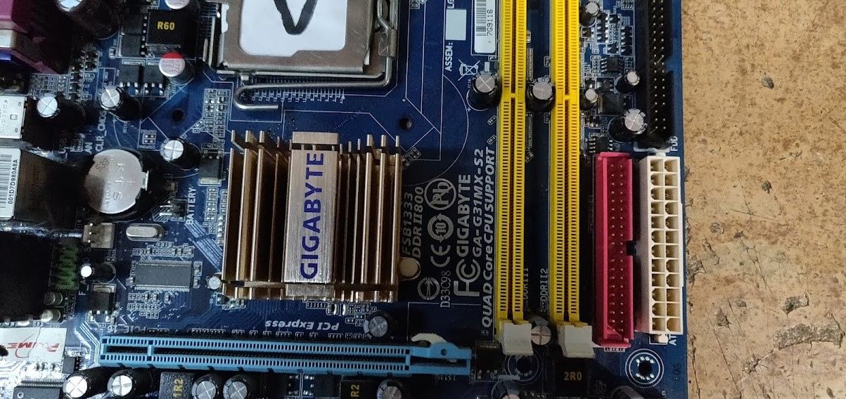 Мат. плата Gigabyte GA-G31MX-S2 rev1.0 LGA775 G31 PCI-E+SVGA+GbLAN SATA MicroATX 2DDR2 № 222211 - фото фото фото 1