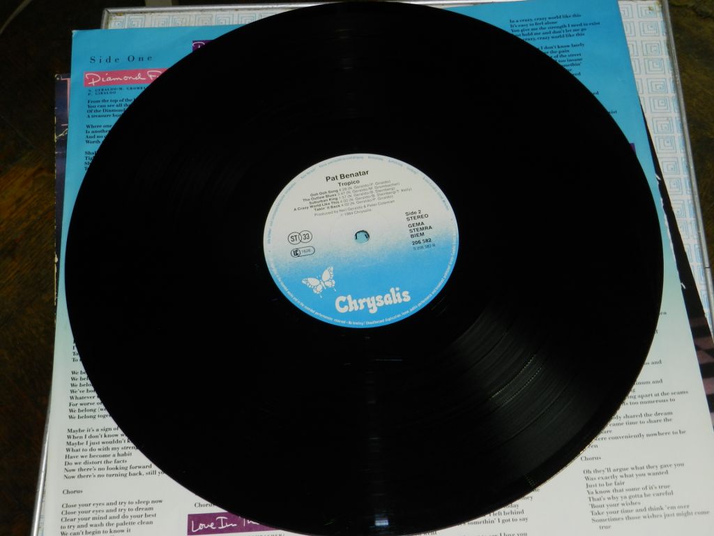 LP  Pat Benatar - Tropico - фото фото фото 3