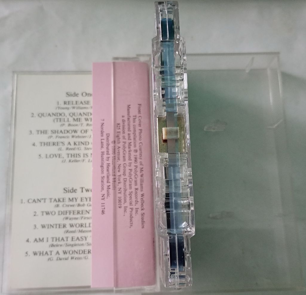 ENGELBERT HUMPERDINCK Romantic Favorites. Cassette  US - фото фото фото 2