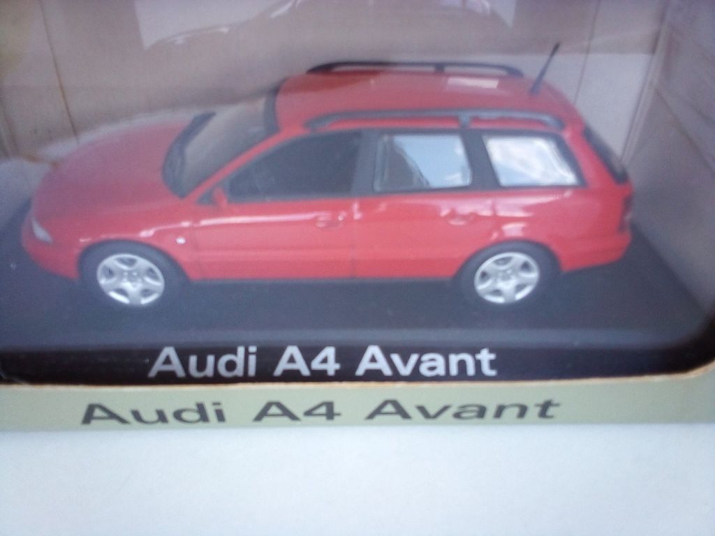 1/43 MINICHAMPS AUDI A4 B5 AVANT - фото фото фото 0