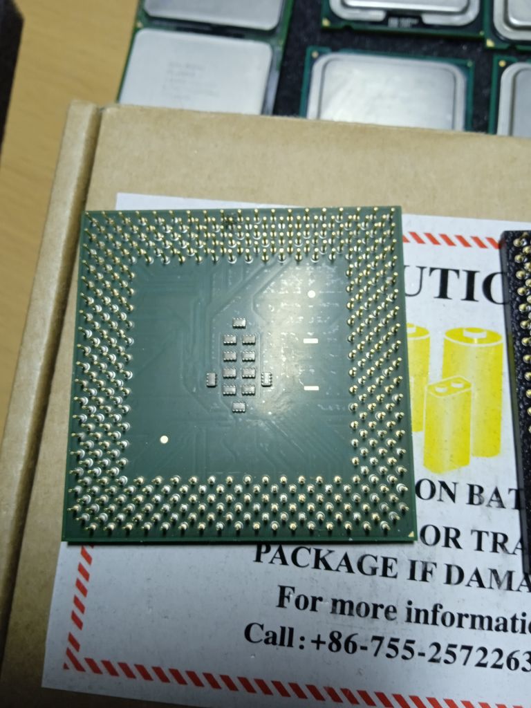 Intel Celeron 1200Mhz s370 256kb 100Mhz - фото фото фото 1