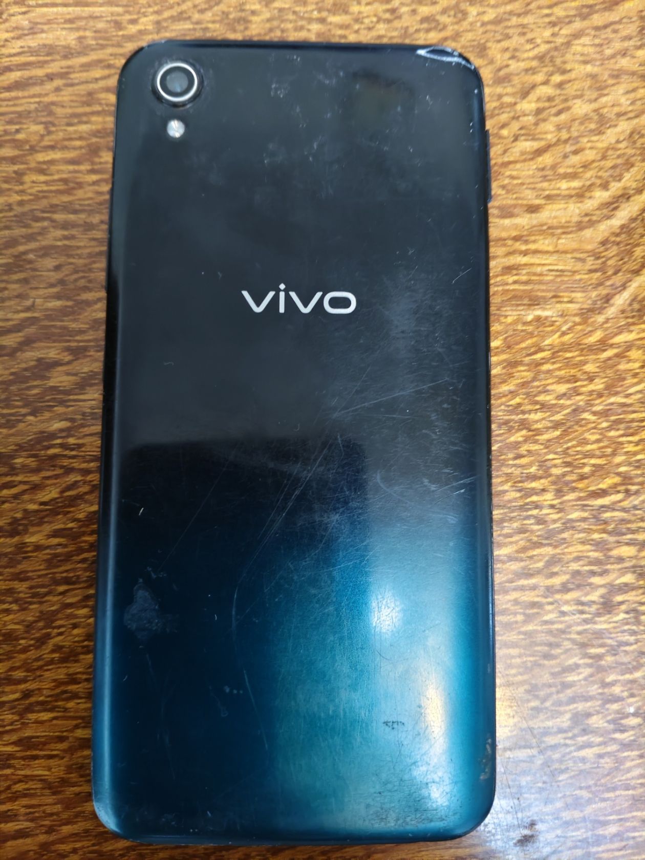 Vivo  (скорее всего Y1s) - фото фото фото 1