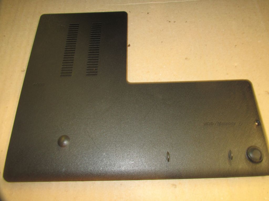 корпус ноутбука Samsung NP-RC530  RC528 RF510 RF511  - сервисная крышка   (BA75-02666A) - фото фото фото 0