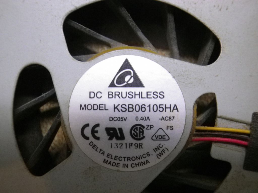Б/У Система охолодження на TOSHIBA SATELLITE C660-1FL - фото фото фото 2