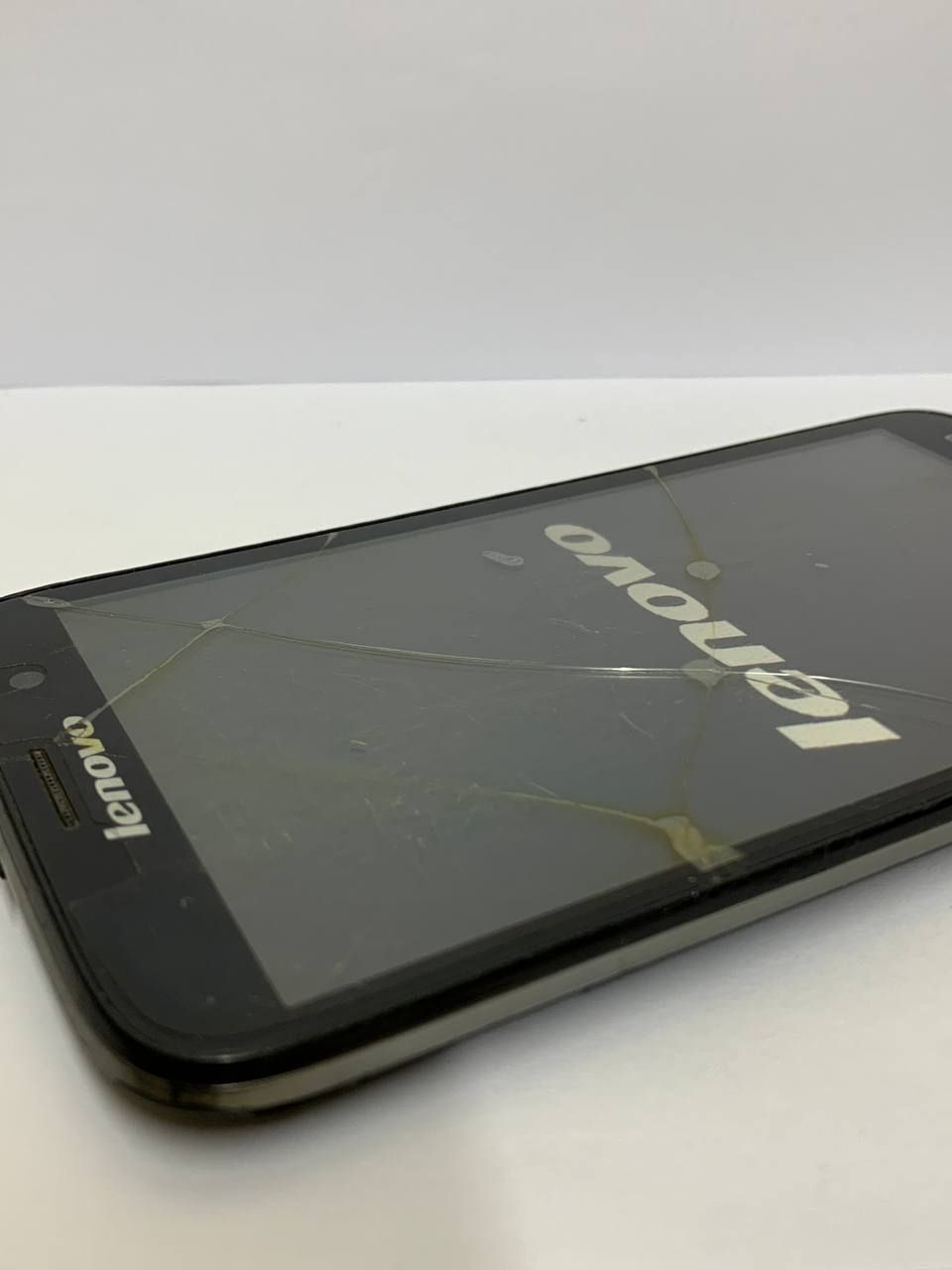 Lenovo IdeaPhone A590 - фото фото фото 2