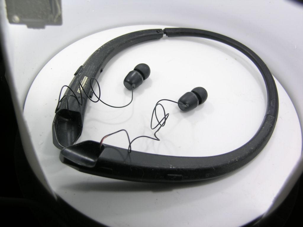 Bluetooth гарнитура Harman Cardon LG Tone HBS-910 - фото фото фото 6