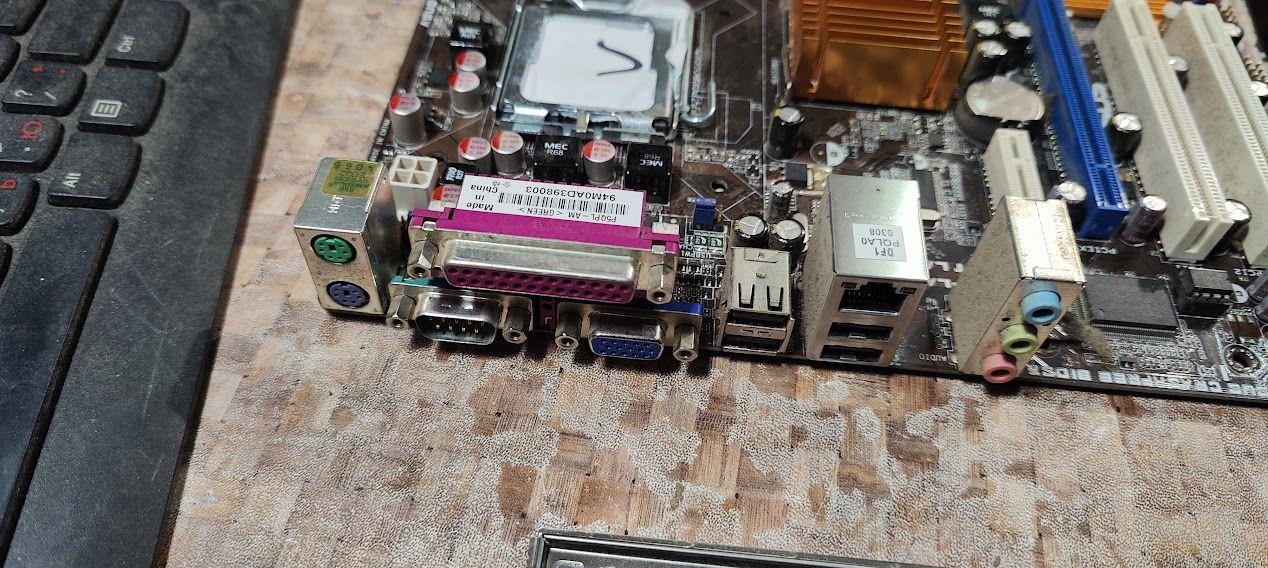 Мат. плата ASUS P5QPL-AM LGA775 G41 PCI-E+SVGA+GbLAN SATA MicroATX 2DDR2 № 230910112 - фото фото фото 2