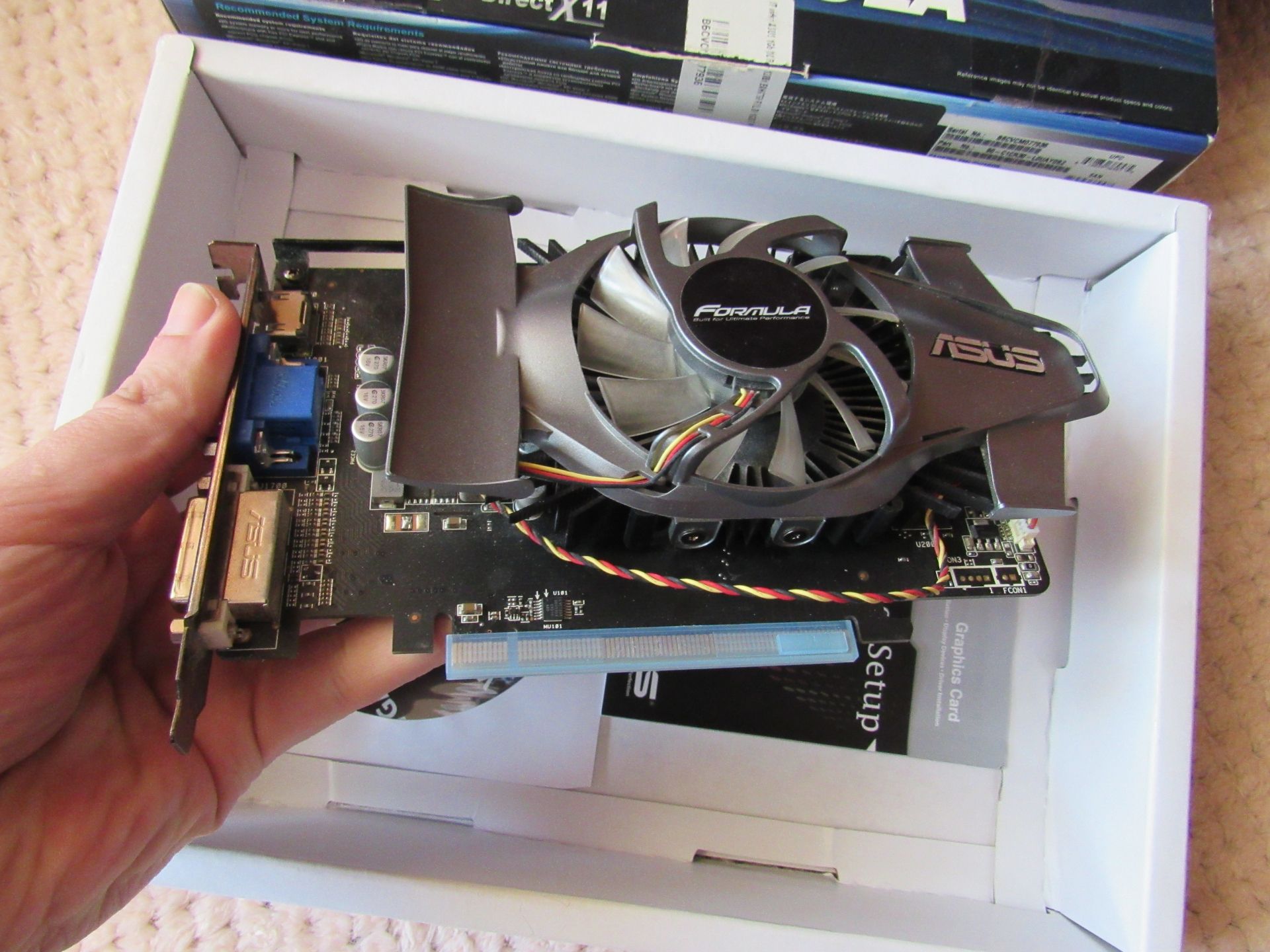 Asus PCI-E Radeon HD 6750 1Gb DDR5   (128bit)    (700/4000)    (DVI,HDMI,D-Sub) - фото фото фото 3