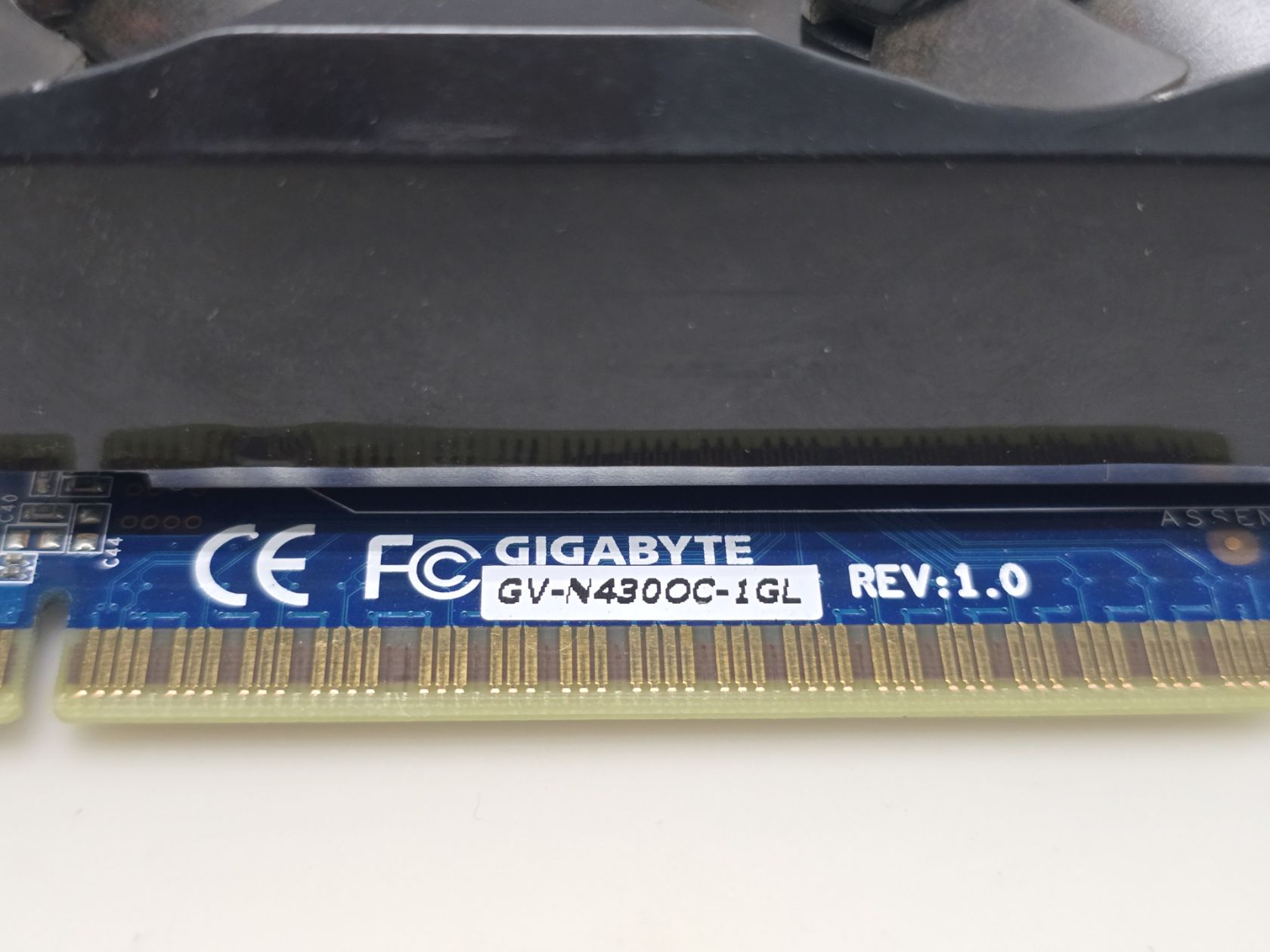 Відеокарта Gigabyte GeForce GT 430 1GB  (128 Bit,HDMI,PCI-Ex,Б/у) - фото фото фото 2