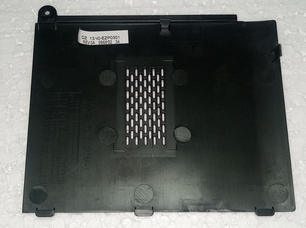 Кришка HDD з ноутбука ASUS X70AC 13N0-EZP0301 - фото фото фото 1
