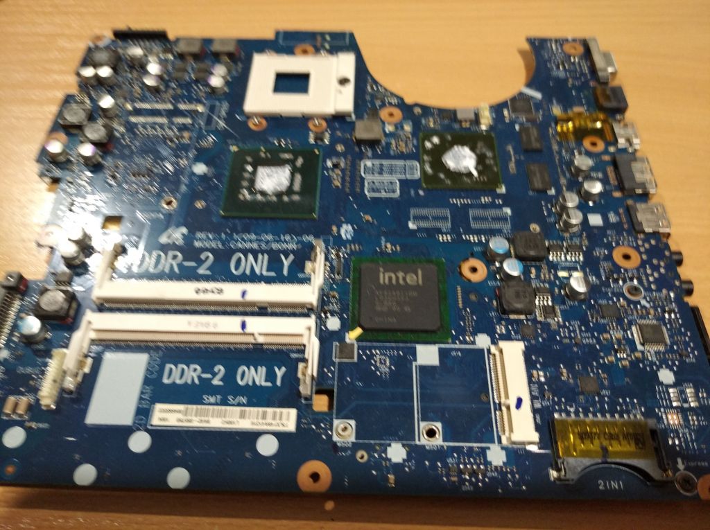 Плата ноутбука Samsung R520  б/у - фото фото фото 5