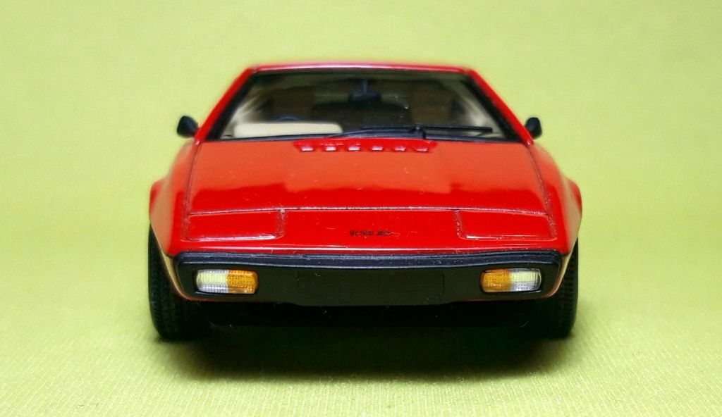 Модель 1/43 Lotus Esprit 79       (AUTOart) - фото фото фото 3
