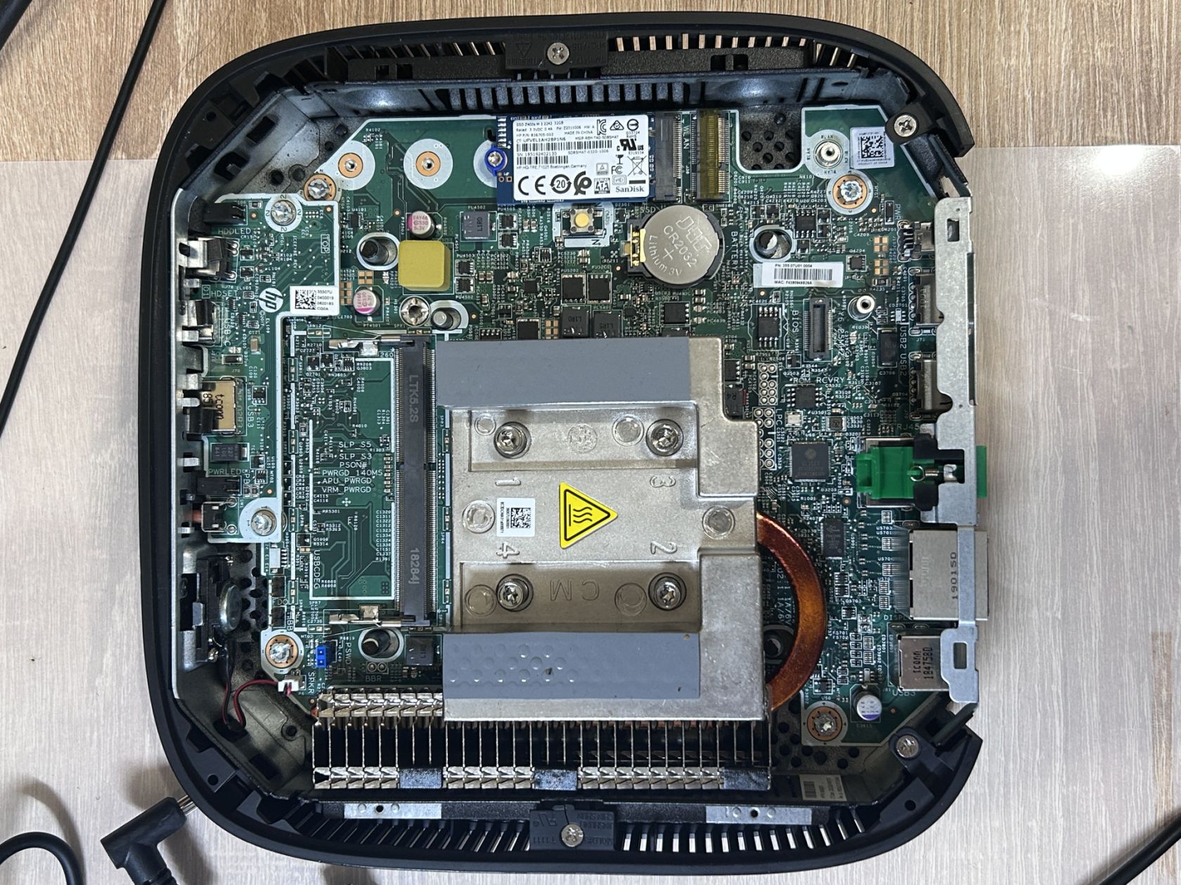 Мини ПК, тонкий клиент HP t530 Thin Client  SSD 32Gb/ Без ОЗУ/БП - фото фото фото 3