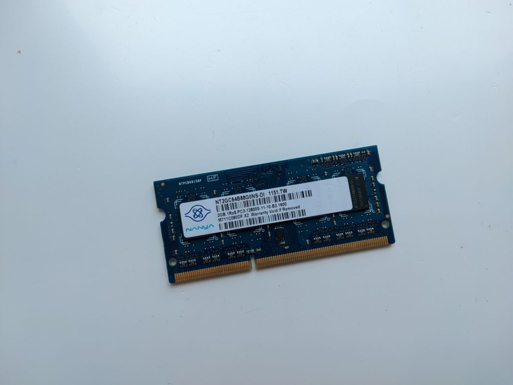 Nanya SODIMM DDR3 2Gb 1600MHz 12800s NT2GC64B88G0NS-DI - фото фото фото 4