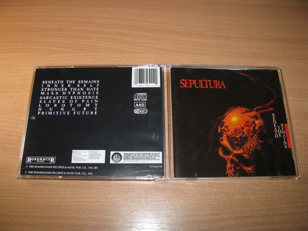 SEPULTURA - Beneath The Remains  (1989 Roadracer Germany) - фото фото фото 0