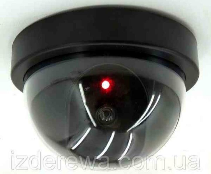 Муляж камери відеонагляду GTM Security Camera обманка із червоним світлодіодом - фото фото фото 1