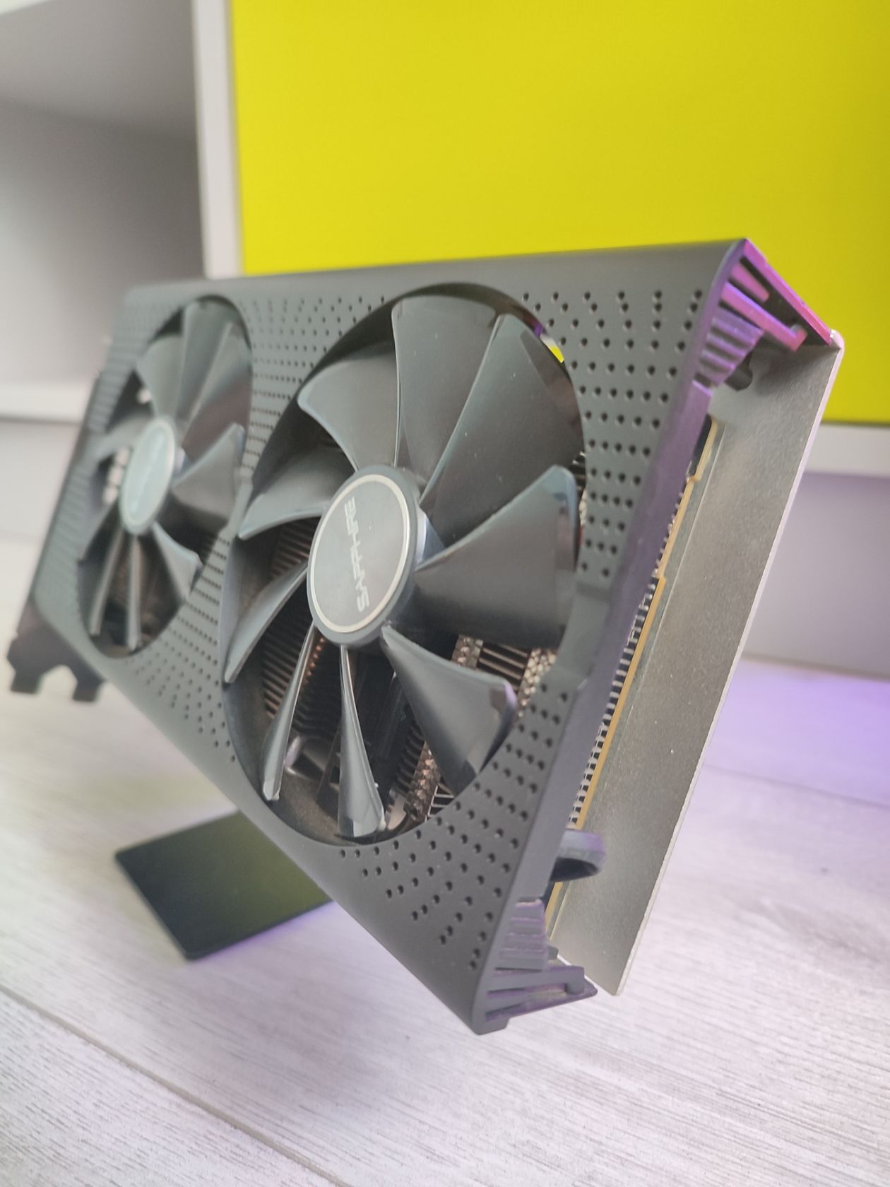 видеокарта Sapphire AMD Radeon RX 570 8GB GDDR5   (256-bit) - фото фото фото 1