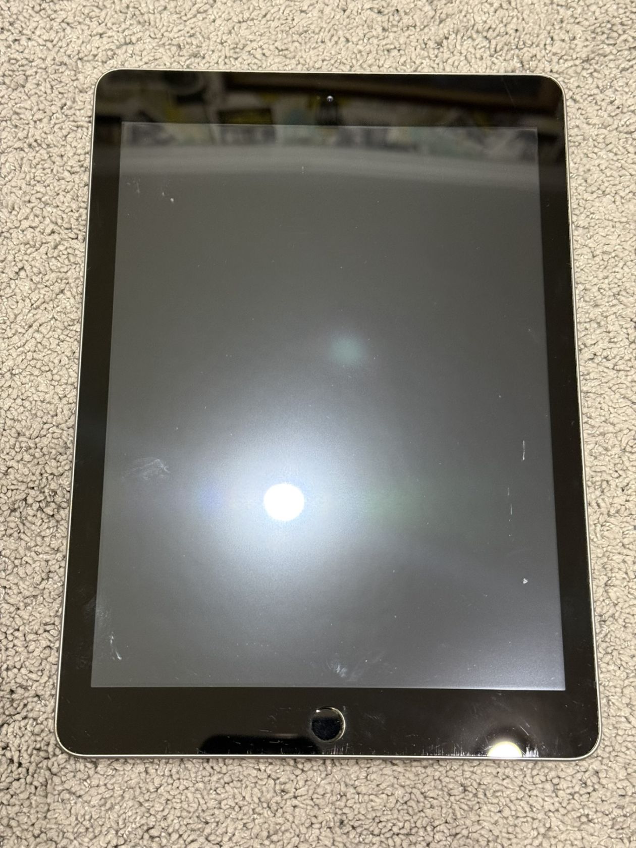 Планшет Apple iPad 5 A1822 32Gb Space Gray - фото фото фото 3