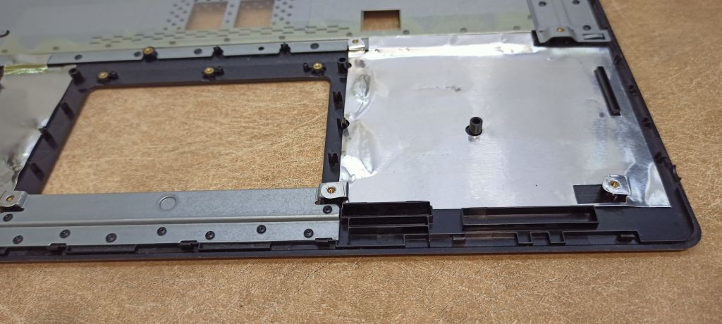 Б/У Топкейс на ASUS F75A - фото фото фото 5