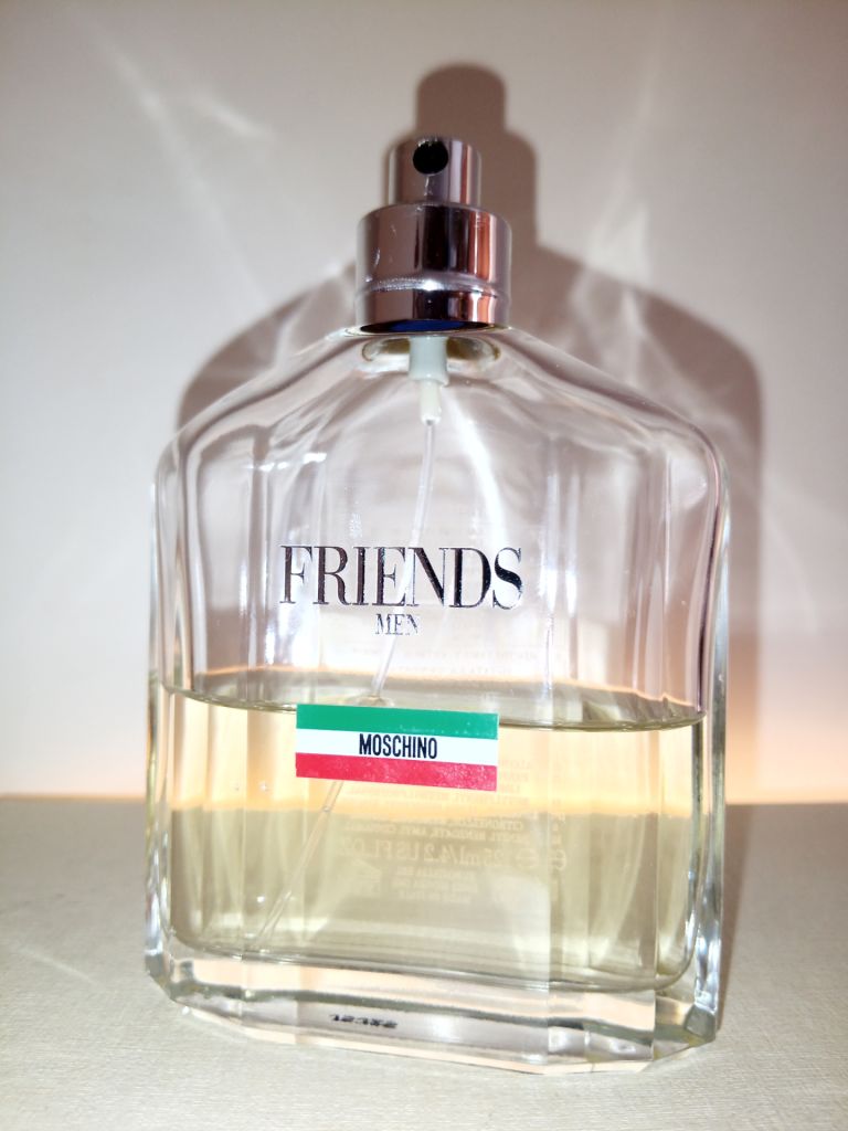 Moschino Friends Men - фото фото фото 0
