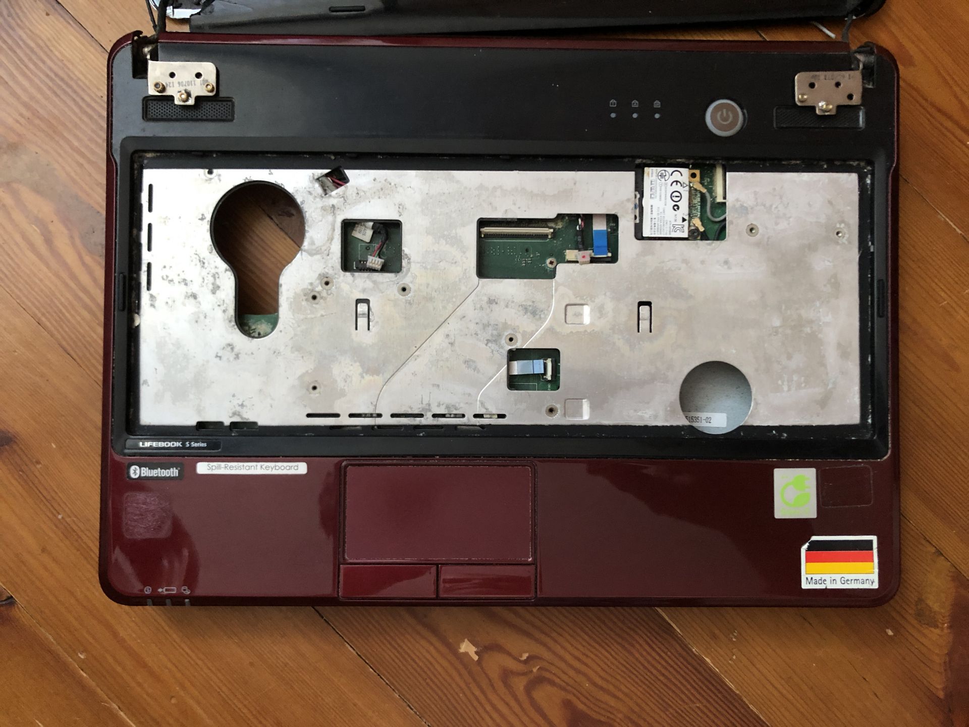 ноутбук Fujitsu Lifebook SH531 на части - фото фото фото 6
