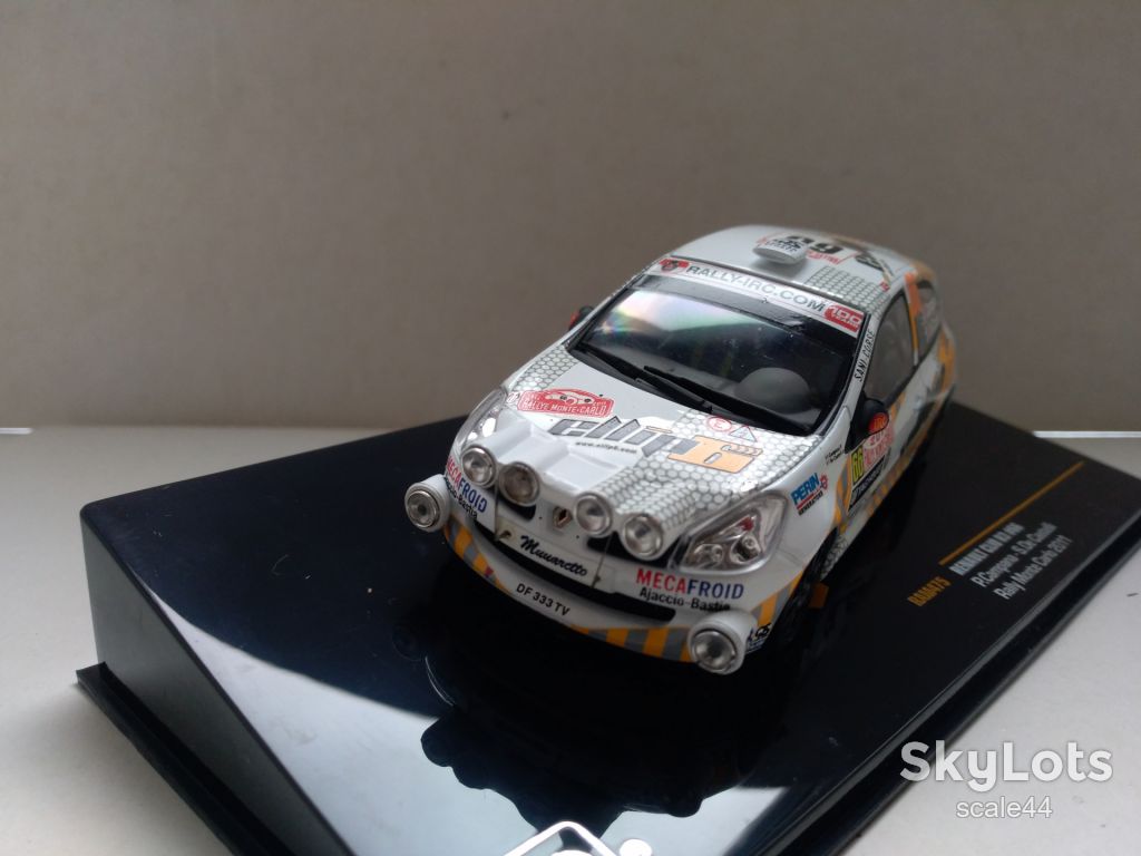 Renault Clio R3.IXO.1/43 - фото фото фото 2
