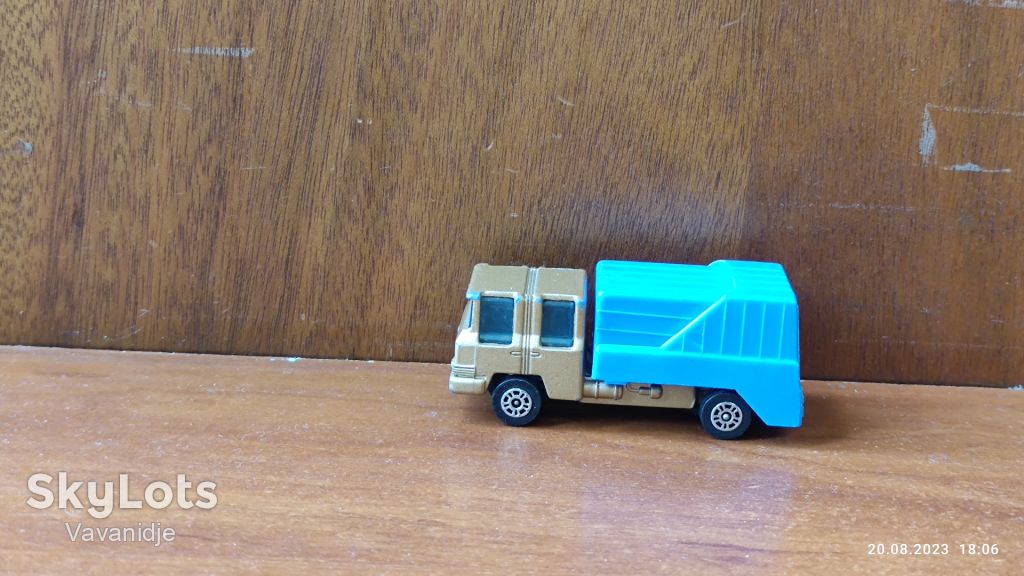 Corgi Juniors Refuse Truck made in Great Britain - фото фото фото 4