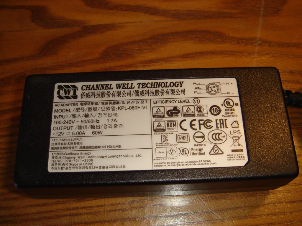 Hikvision Блок живлення KPL-060F-VI 4-pin +12v 5.0a - фото фото фото 0