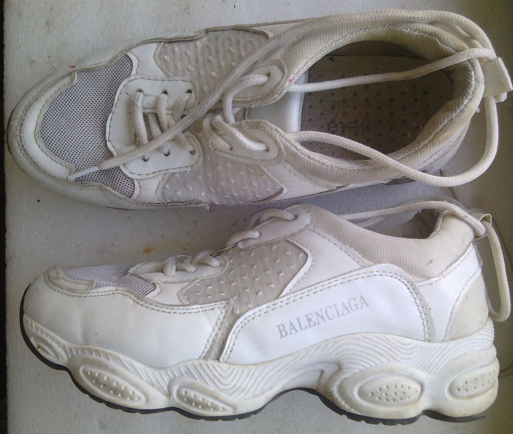 Девочкам кроссовки balenciaga  обувь  баленсиага - фото фото фото 0