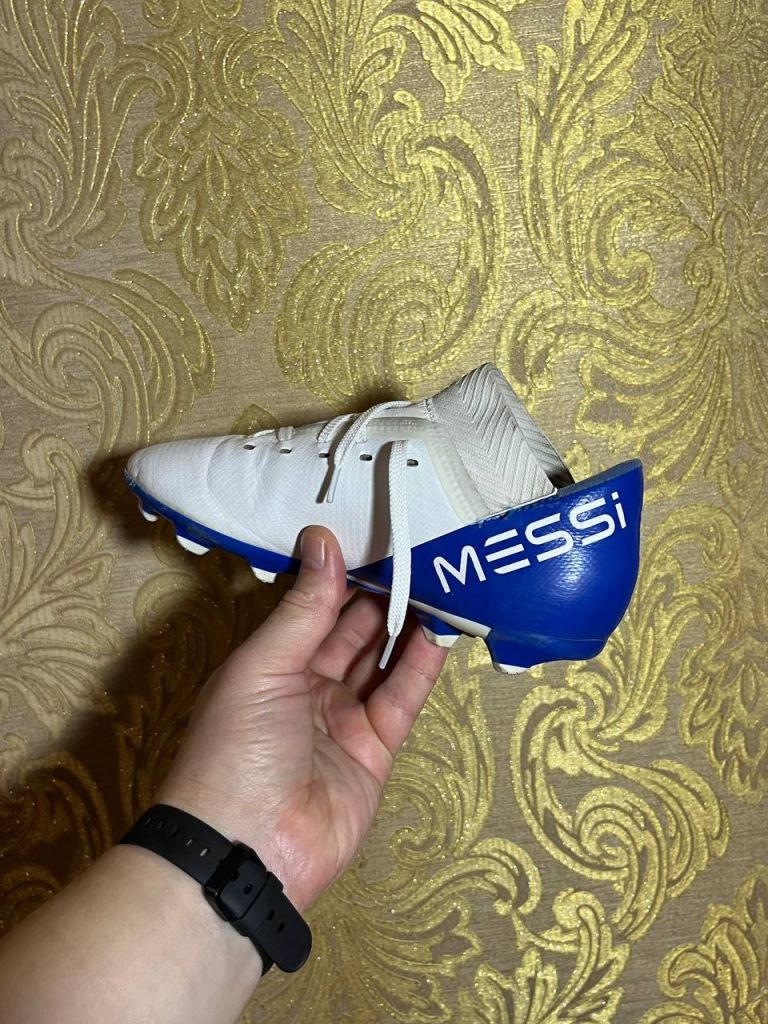 Бутси Adidas Messi.Розмір 34. Устілка 21 см. - фото фото фото 1