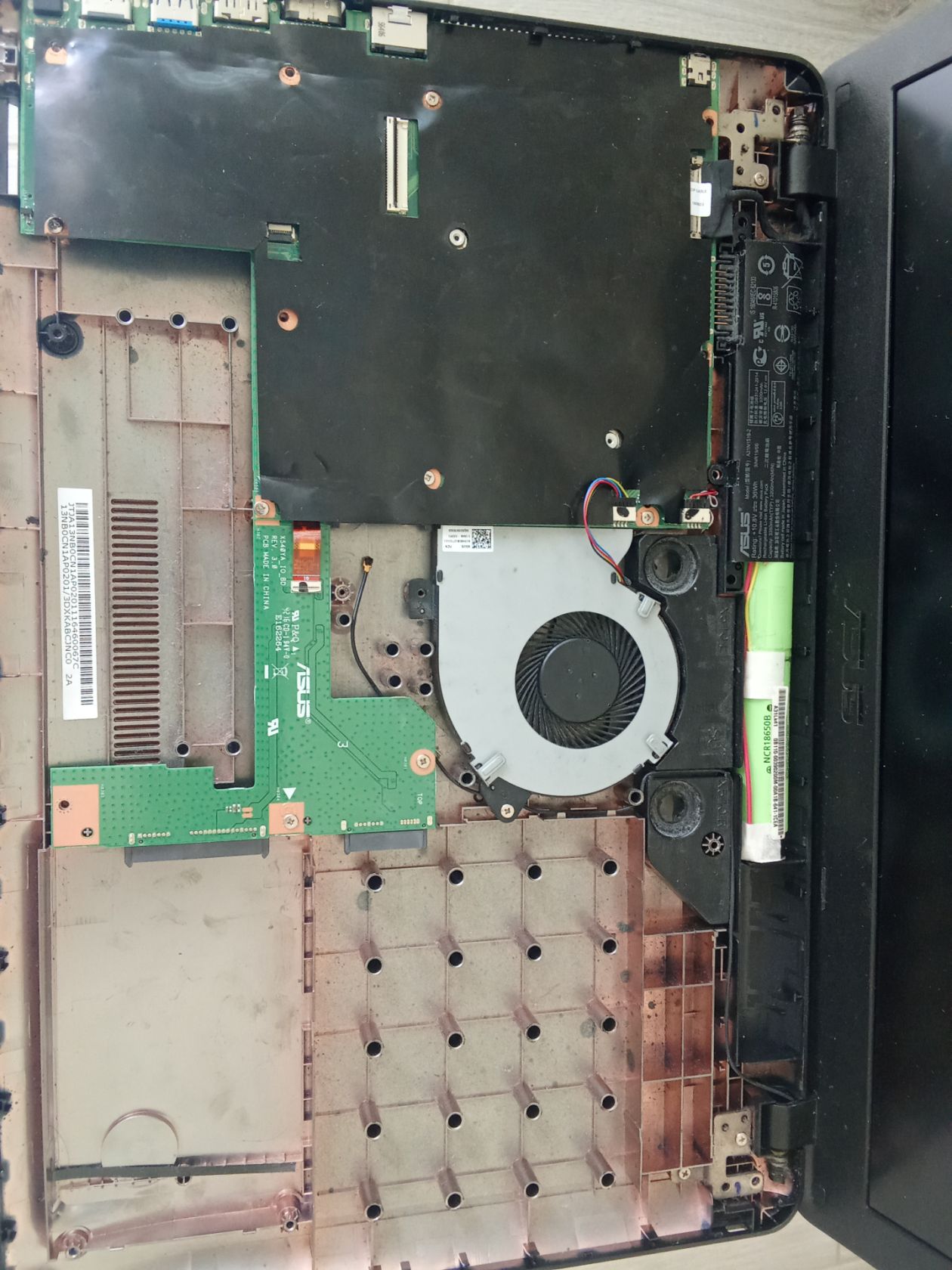 Asus R540Y, AMD A8-7410, ddr 8gb - фото фото фото 12