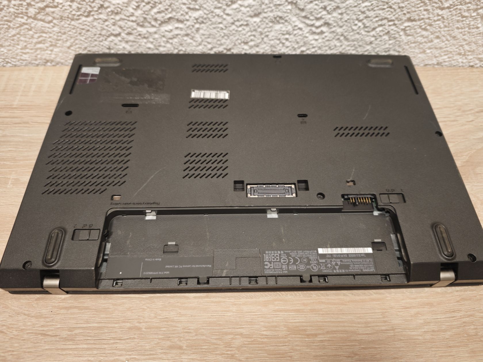 Ноутбук 14" Lenovo Intel Core i5 6200/DDR4 0Gb/HDD 0Gb/Intel - фото фото фото 1