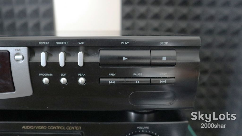 Cd проигрыватель   PHILIPS CD-713 - фото фото фото 3