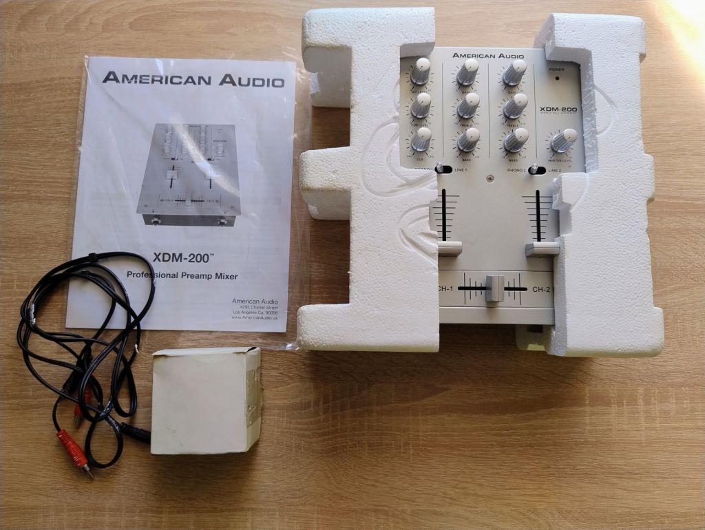 Микшер Anerican Audio XDM-200. Состояние! - фото фото фото 0