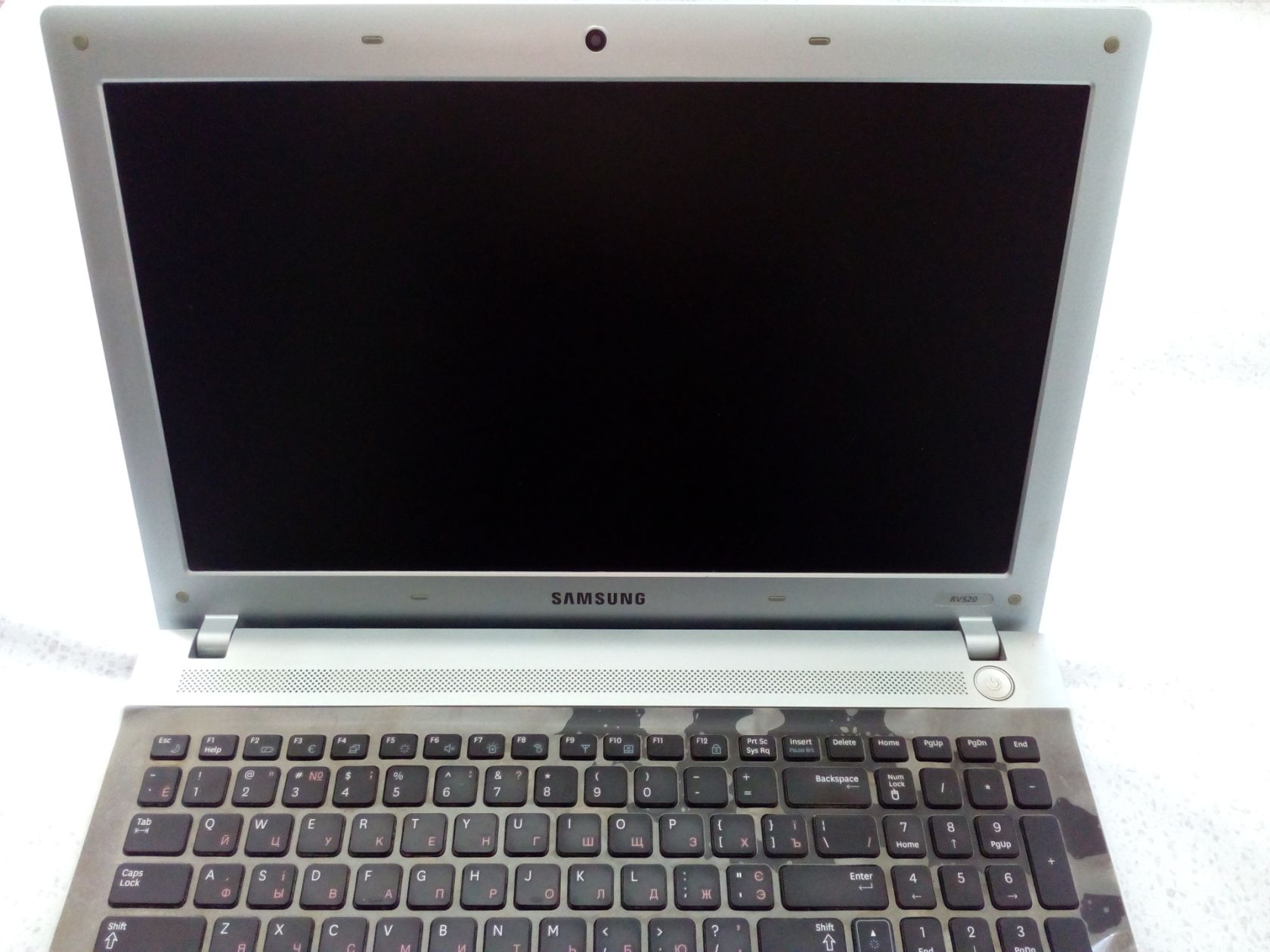 Ноутбук Samsung RV520 Metallic Blue з Windows 7 + аксесуари - фото фото фото 4