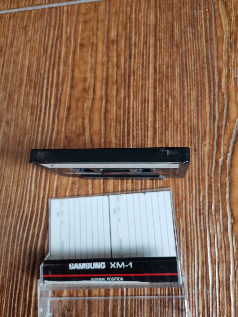 Аудио кассета Samsung XM-1 - фото фото фото 1