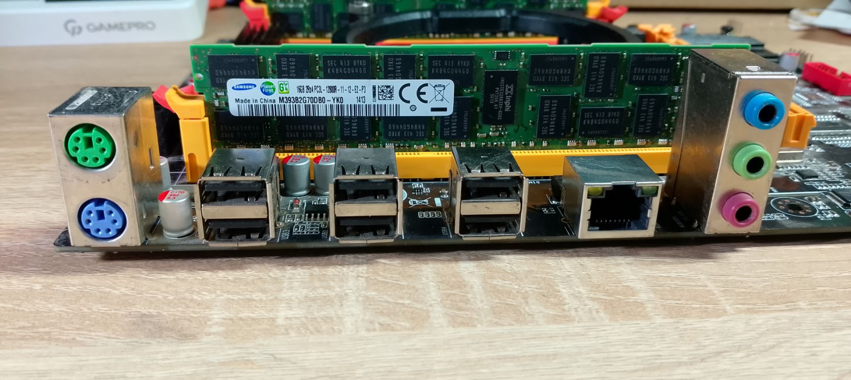 Kllisre x79 + e5 2650 v2 + 32 gb ddr3 ecc  ( 2x16) + охолодження - фото фото фото 2