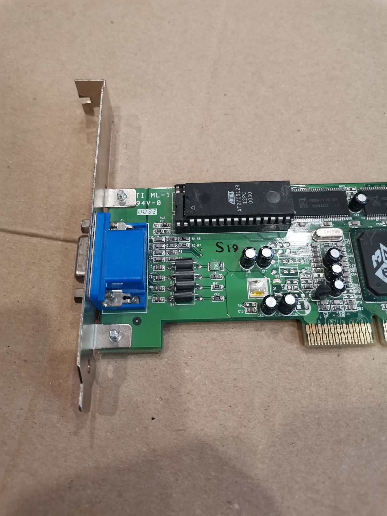Видеокарта ATI Rage Pro Turbo AGP 8mb - фото фото фото 2