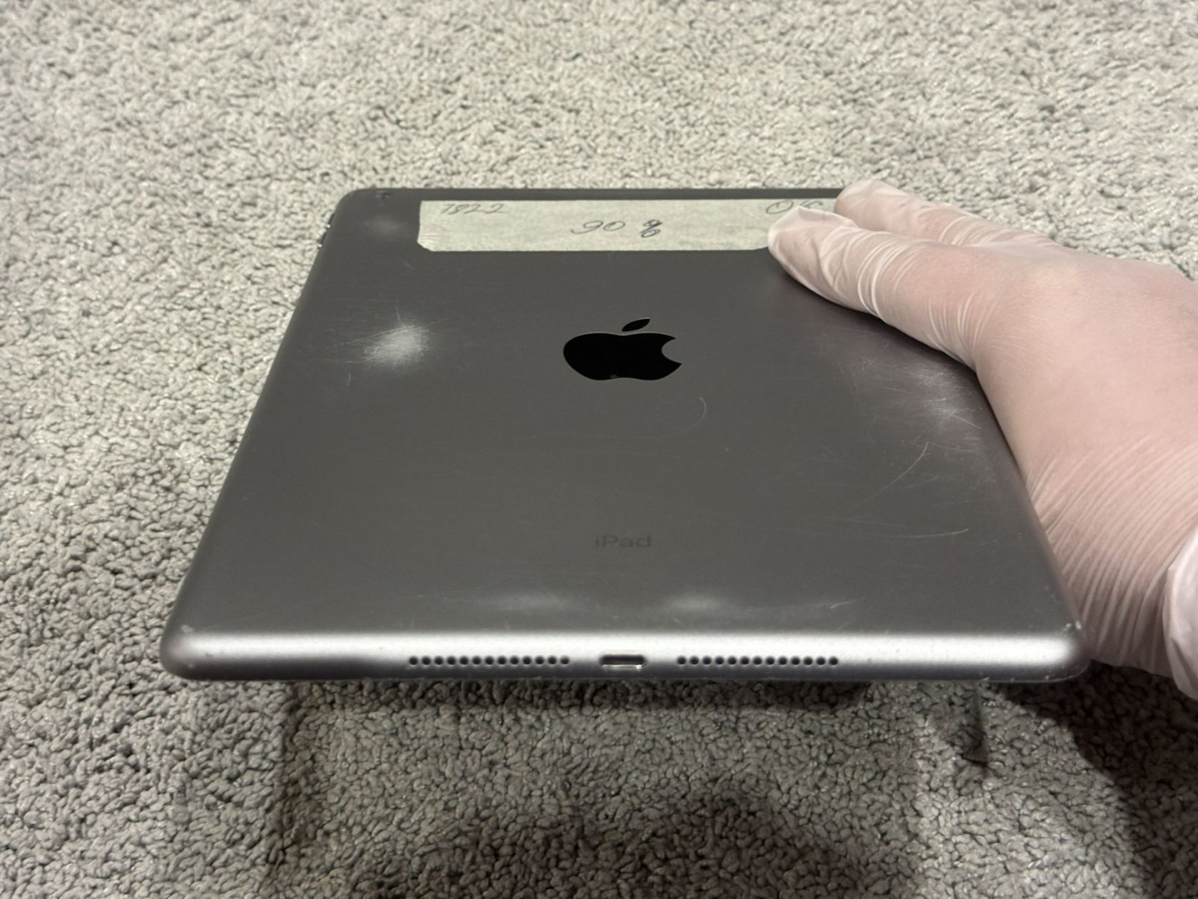 Планшет Apple iPad 5 A1822 32Gb Space Gray - фото фото фото 5