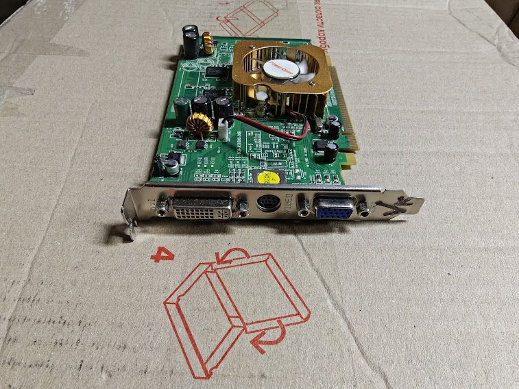 Видеокарта PowerColor Radeon X1050 R38DVIDR2 256MB PCI-E № K262101300 - фото фото фото 1