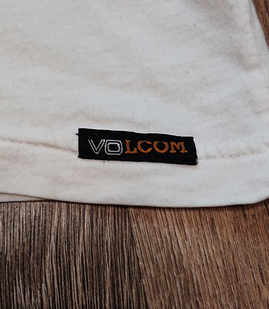 Футболка кажан скелет volcom - фото фото фото 1