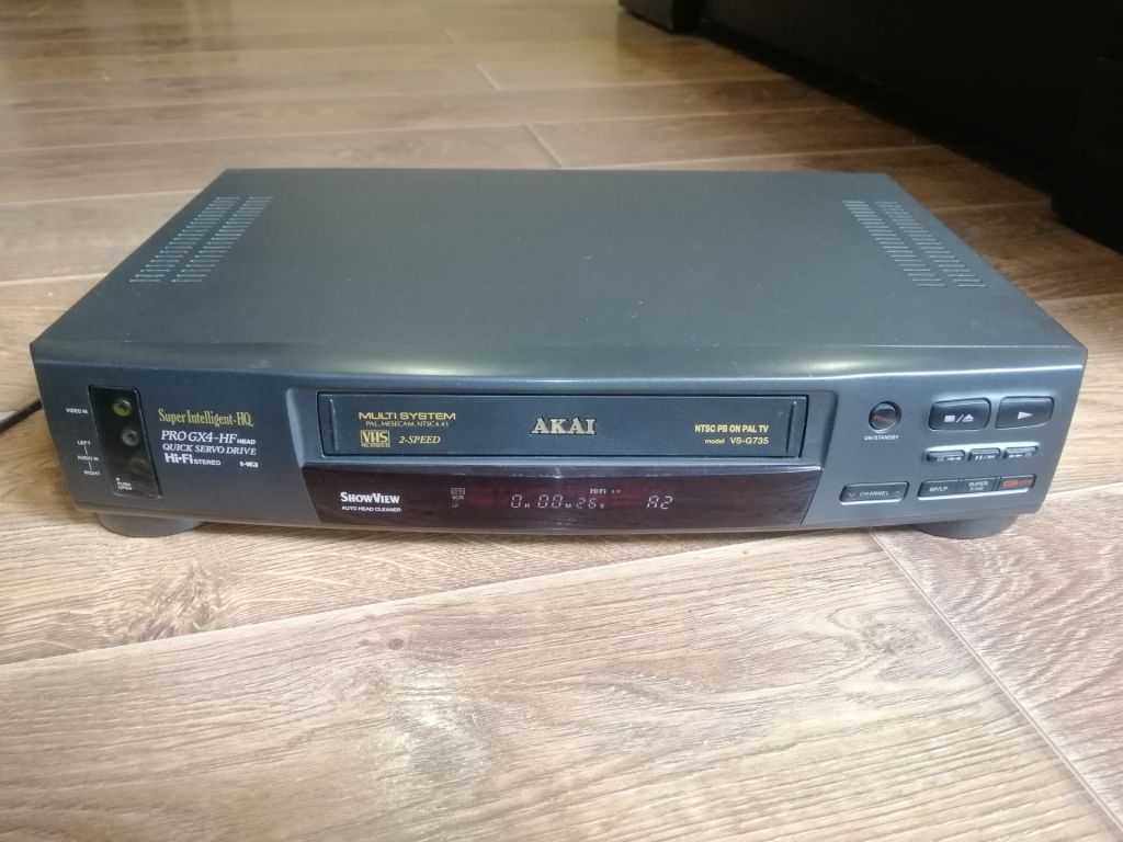 Видеомагнитофон Akai VS-G735 Hi-Fi - фото фото фото 1
